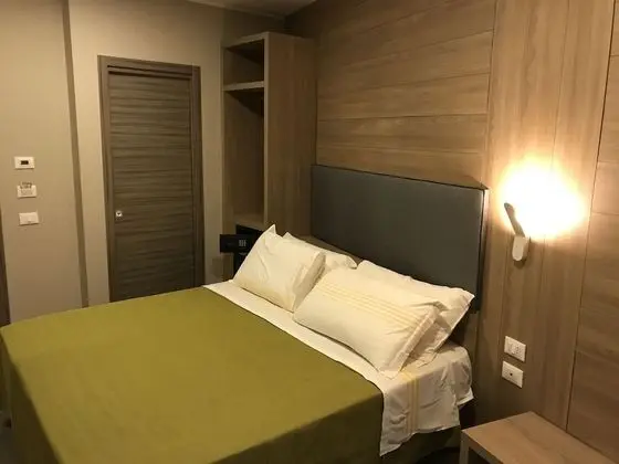 Basic Oda, 1 Tek Kişilik Yatak