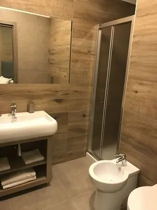 Basic Oda, 1 Tek Kişilik Yatak