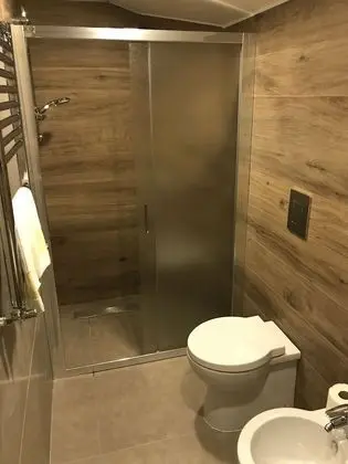 Basic Oda, 1 Tek Kişilik Yatak