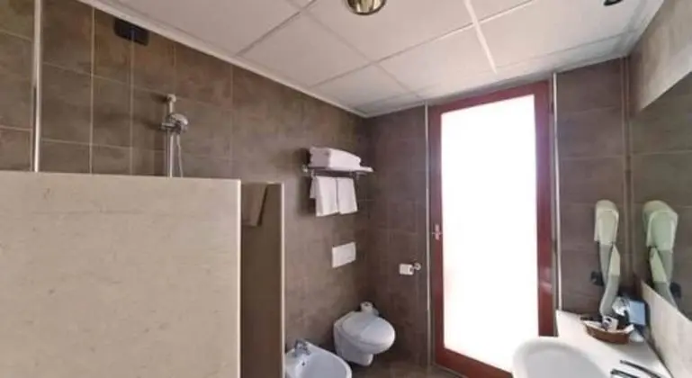 Economy Tek Büyük Yataklı Oda, Balkon