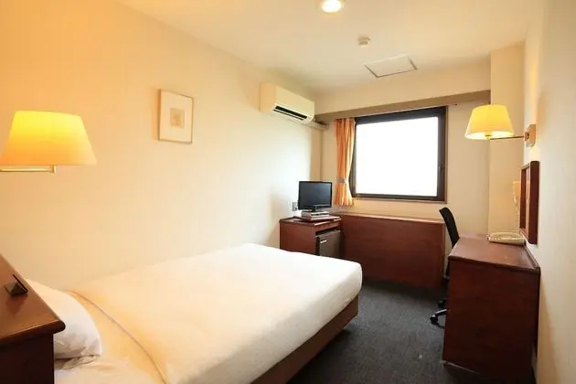 Basic Tek Kişilik Oda, Sigara İçilebilir