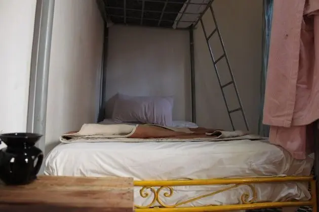 Ortak Ranzalı Oda, Sadece erkekler için