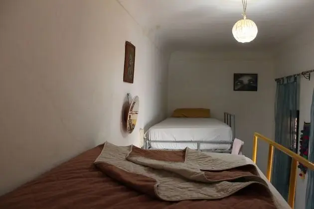 Ortak Ranzalı Oda, Sadece kadınlar için