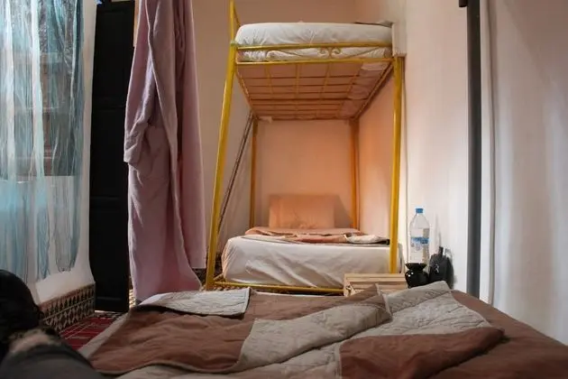 Ortak Ranzalı Oda, Sadece kadınlar için