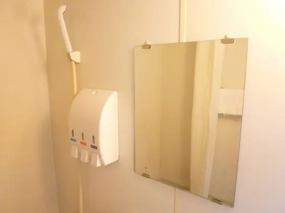 Tek Büyük Yataklı Oda, Sigara İçilmez