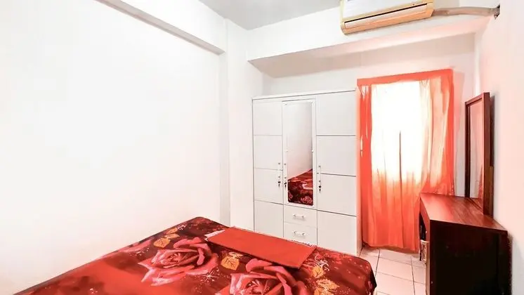 Transit Room max 2 Hours