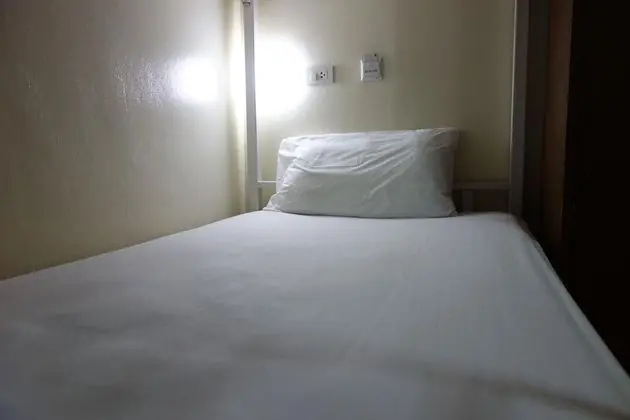 Yatakhanede Yatak Female Room Capacity 8