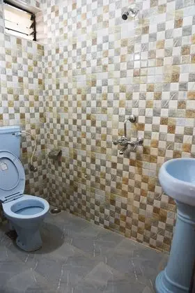 Basic Tek Büyük Yataklı Oda, 1 Büyük (Queen) Boy Yatak, Plaj Manzaralı, Denize Sıfır