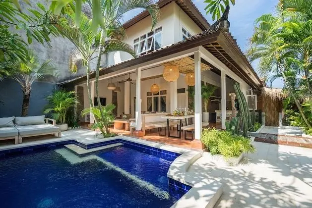 Family Villa, 3 Yatak Odası, Kişiye Özel Havuzlu