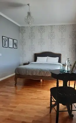 Superior Tek Büyük veya İki Ayrı Yataklı Oda