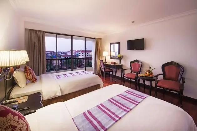 Deluxe Tek Büyük veya İki Ayrı Yataklı Oda