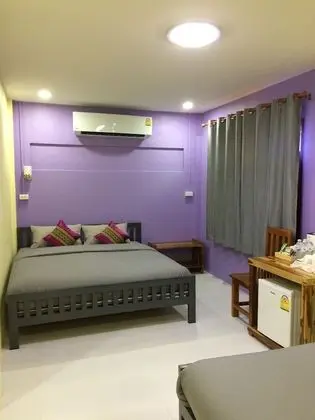 Family Tek Büyük Yataklı Oda