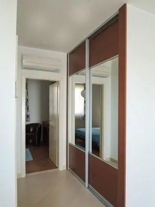 Apart Daire (Smilja - 150 m from pebble beach - A2)