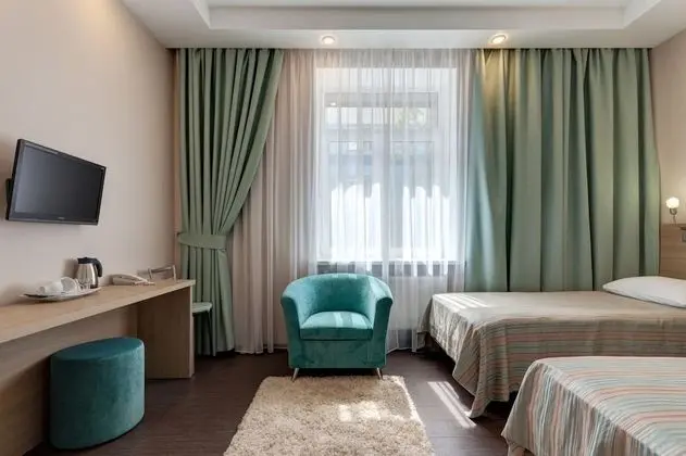 Comfort Tek Büyük veya İki Ayrı Yataklı Oda