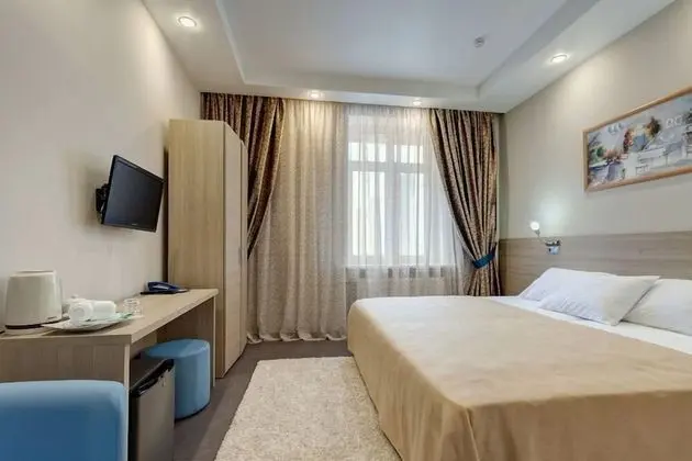 Comfort Tek Büyük veya İki Ayrı Yataklı Oda
