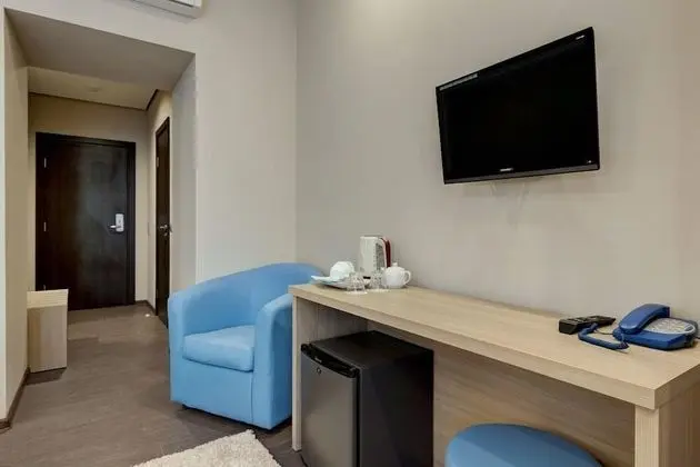 Comfort Tek Büyük veya İki Ayrı Yataklı Oda