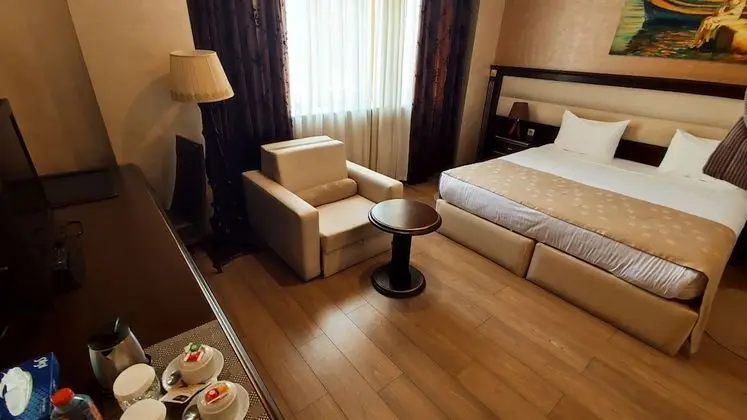 Deluxe Tek Büyük veya İki Ayrı Yataklı Oda