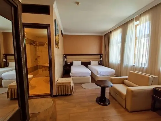 Standard Tek Büyük veya İki Ayrı Yataklı Oda