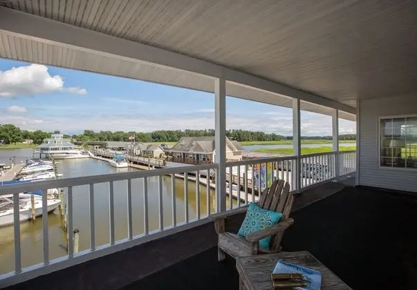 Traditional Oda, Balkon