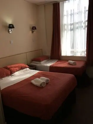 Family Oda (Ensuite 3 Adults)