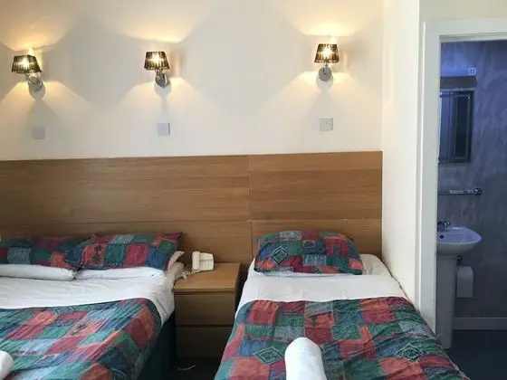 Family Oda (Ensuite 3 Adults)
