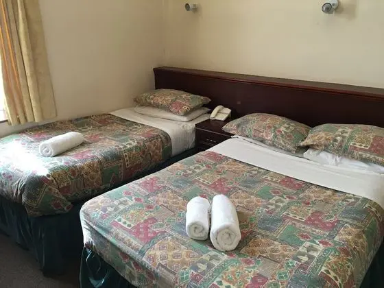 İki Ayrı Yataklı Oda (Ensuite)