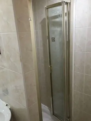 İki Ayrı Yataklı Oda (Ensuite)