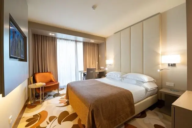 Superior Tek Büyük Yataklı Oda