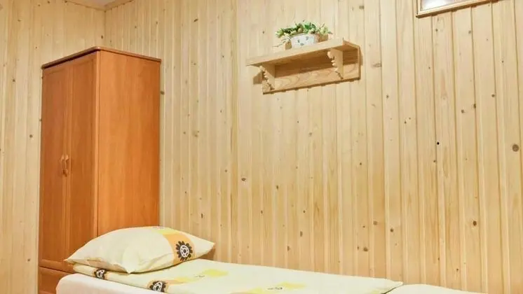 Dört Kişilik Oda, Şehir Manzaralı