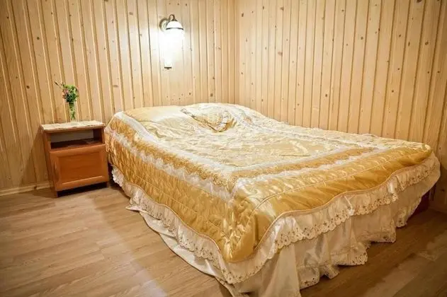 Dört Kişilik Oda, Şehir Manzaralı