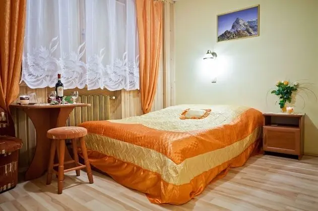 Tek Büyük Yataklı Oda