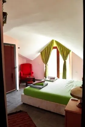 Çatı Katı Standart Oda, Kısmi Deniz Manzaralı, Balkonlu