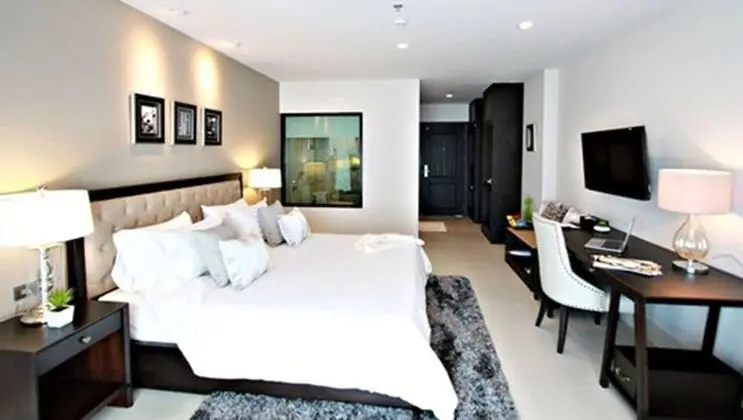 Cabana Room