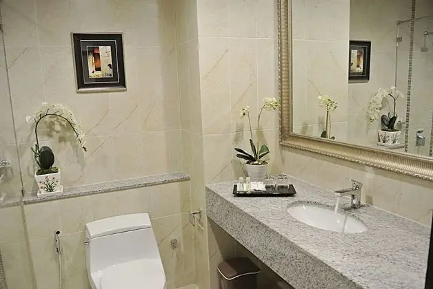 Cabana Room