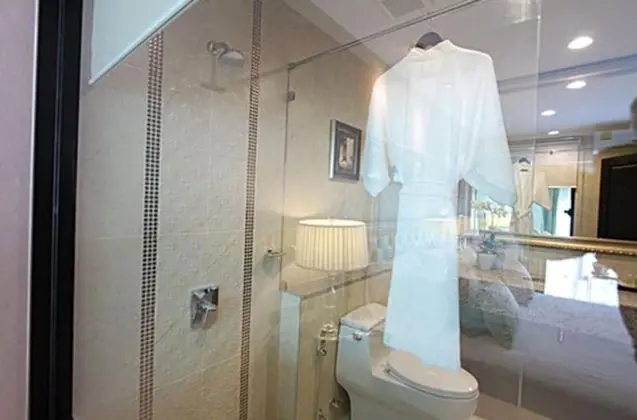 Cabana Room
