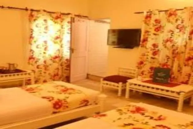 Üç Kişilik Oda, Balkon
