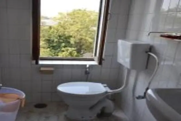 Üç Kişilik Oda, Balkon