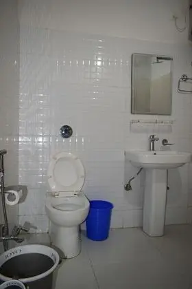 Büyük Yataklı Tek Kişilik Oda