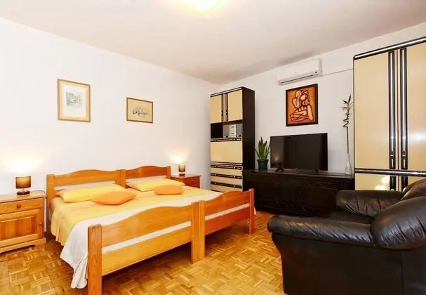 Apart Daire (Snježa - green house - B2 Snjezana(4)