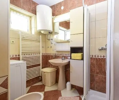 Apart Daire (Snježa - green house - B2 Snjezana(4)