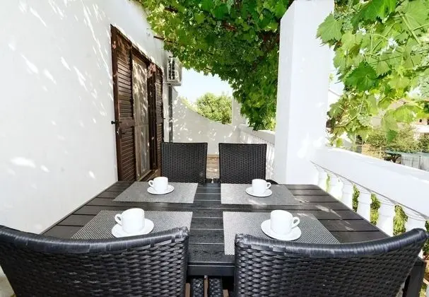 Apart Daire (Snježa - green house - B2 Snjezana(4)