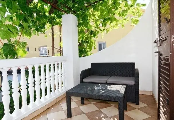 Apart Daire (Snježa - green house - B2 Snjezana(4)