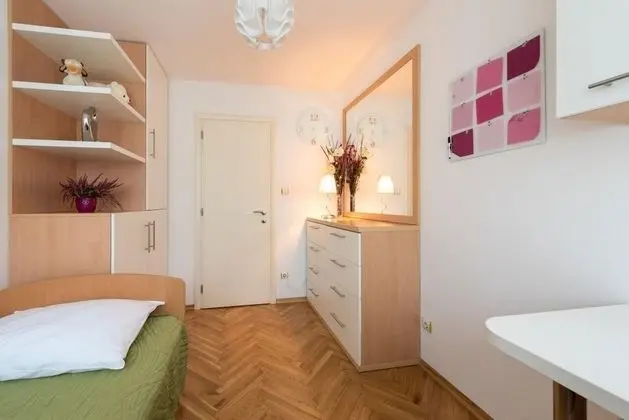 Apart Daire (Snjeza - spacious & comfortable - A1()