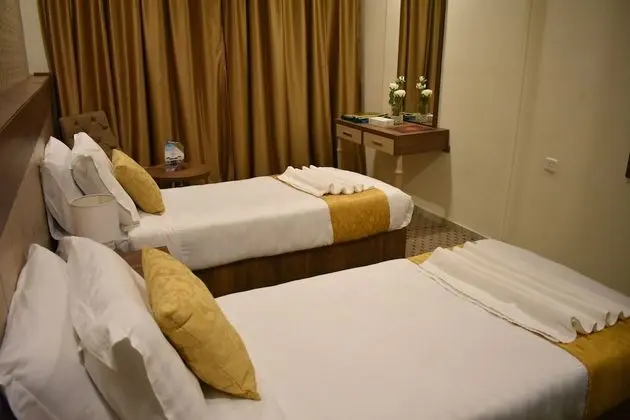 Tek Büyük veya İki Ayrı Yataklı Oda