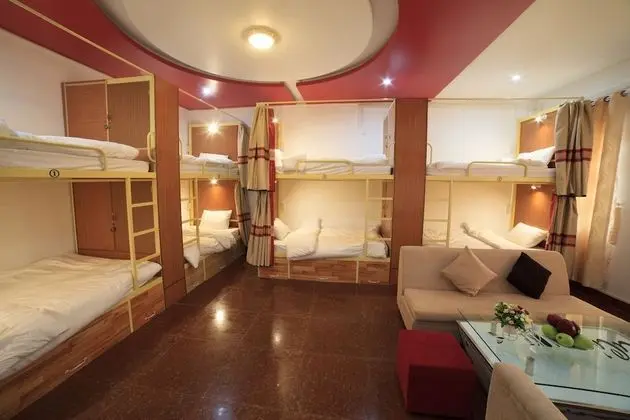 Ortak Ranzalı Oda, Sadece kadınlar için