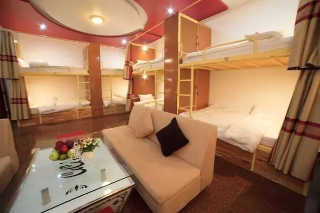 Ortak Ranzalı Oda, Sadece kadınlar için