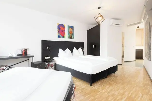 Comfort Tek Büyük Yataklı Oda