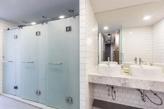 Ortak Ranzalı Oda, Karma Ranzalı Oda