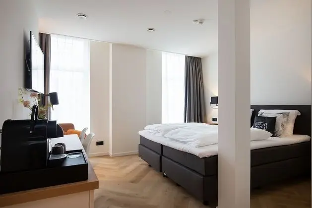 Standard Tek Büyük Yataklı Oda