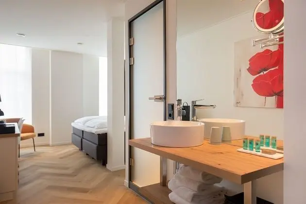 Standard Tek Büyük Yataklı Oda